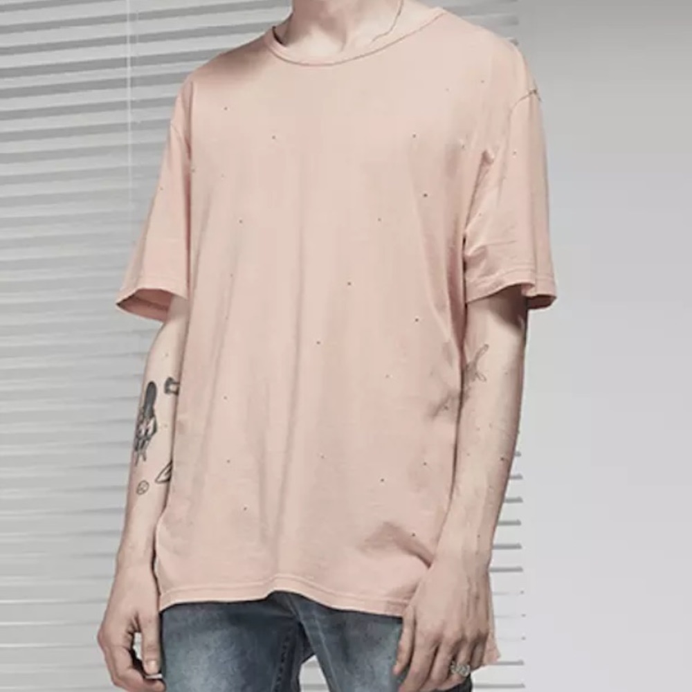Stamps distressed Voir Dire tee Blush